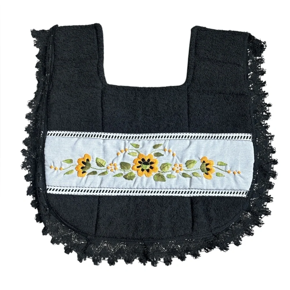 Black Quilted Bathroom Set with Floral Embroidery